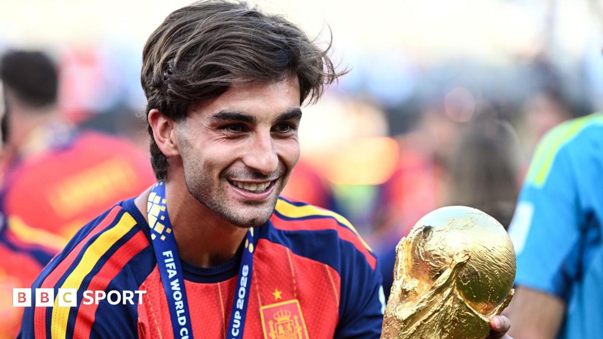 PSG Reforça Elenco com Aquisição de Ferran Torres