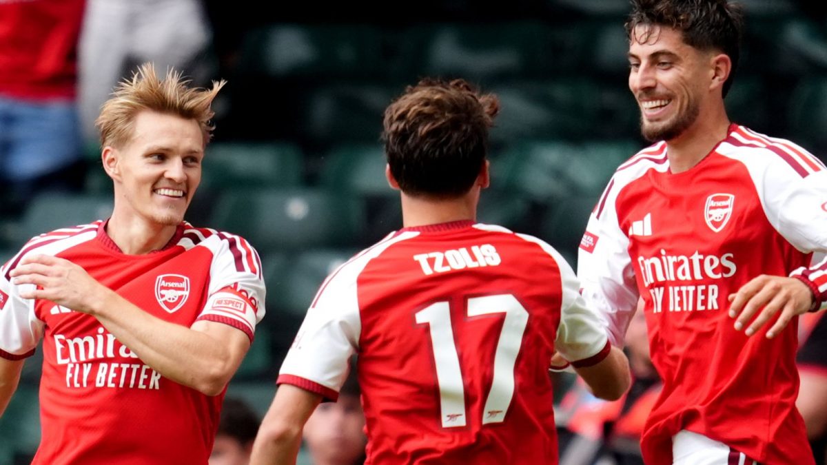 Arsenal Thumps Manchester City in Community Shield