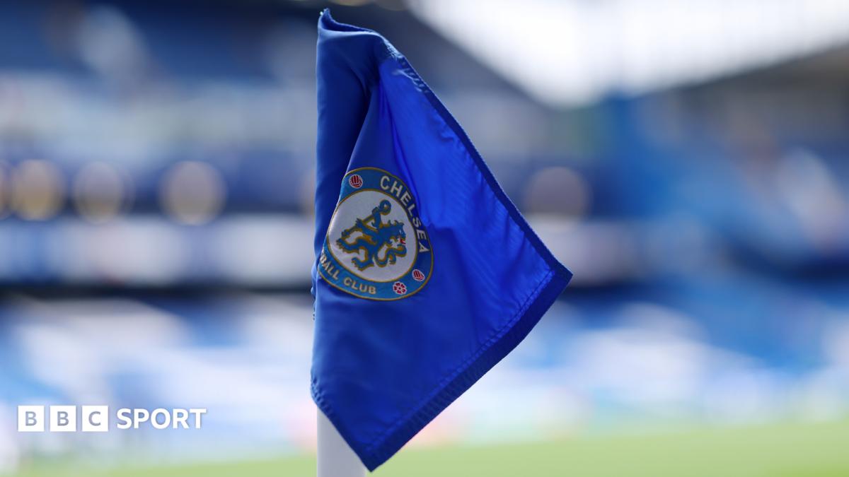 Chelsea sofre multa de £10m por violação de regras de pagamento a agentes